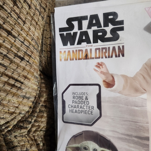 Star Wars The Mandalorian Grogu Toddler Halloween Costume Sz 3T - 4T - Picture 2 of 9